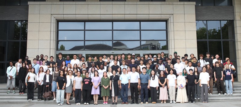 外国语学院举行2026级国际学...